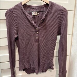 Faherty Henley size small